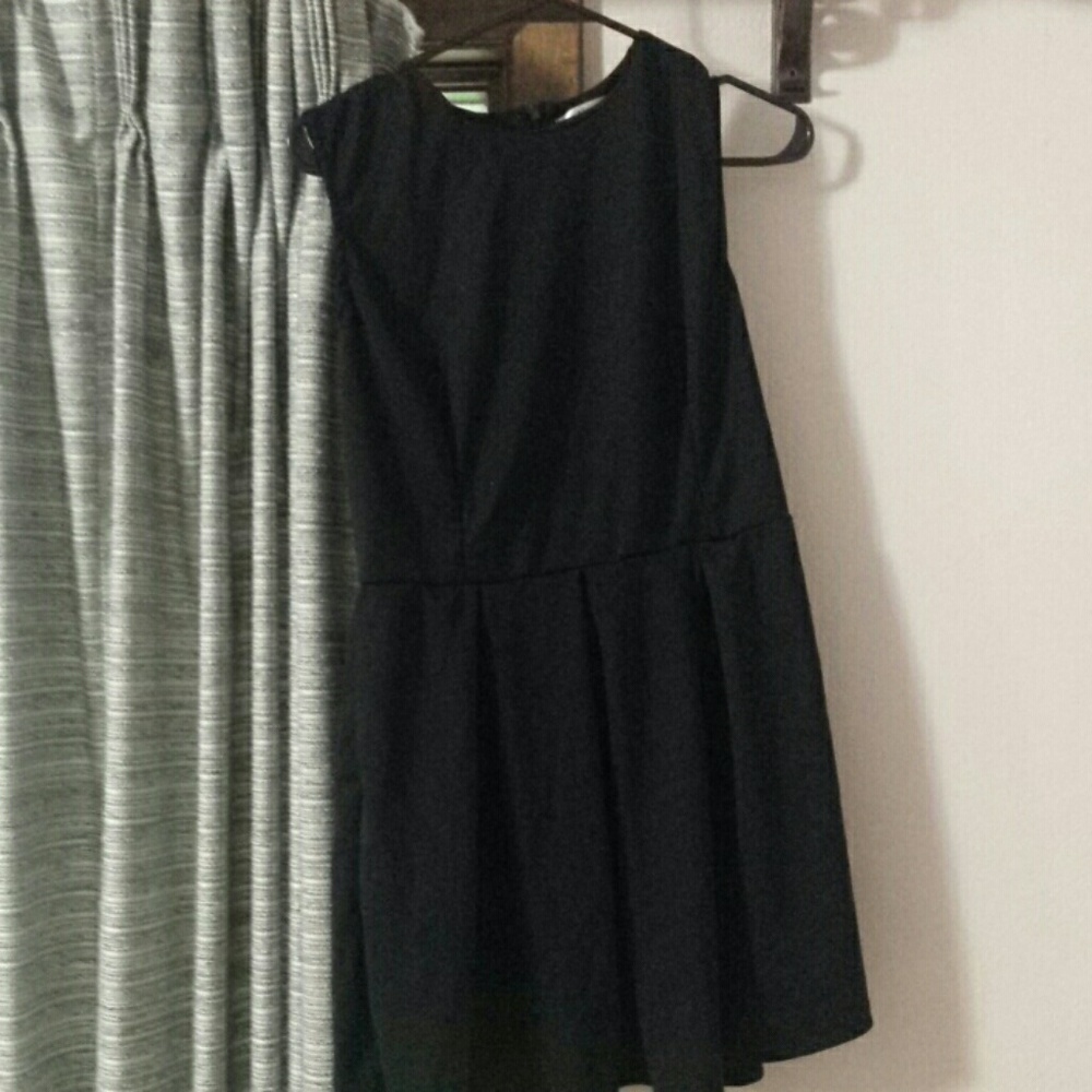 Black dress